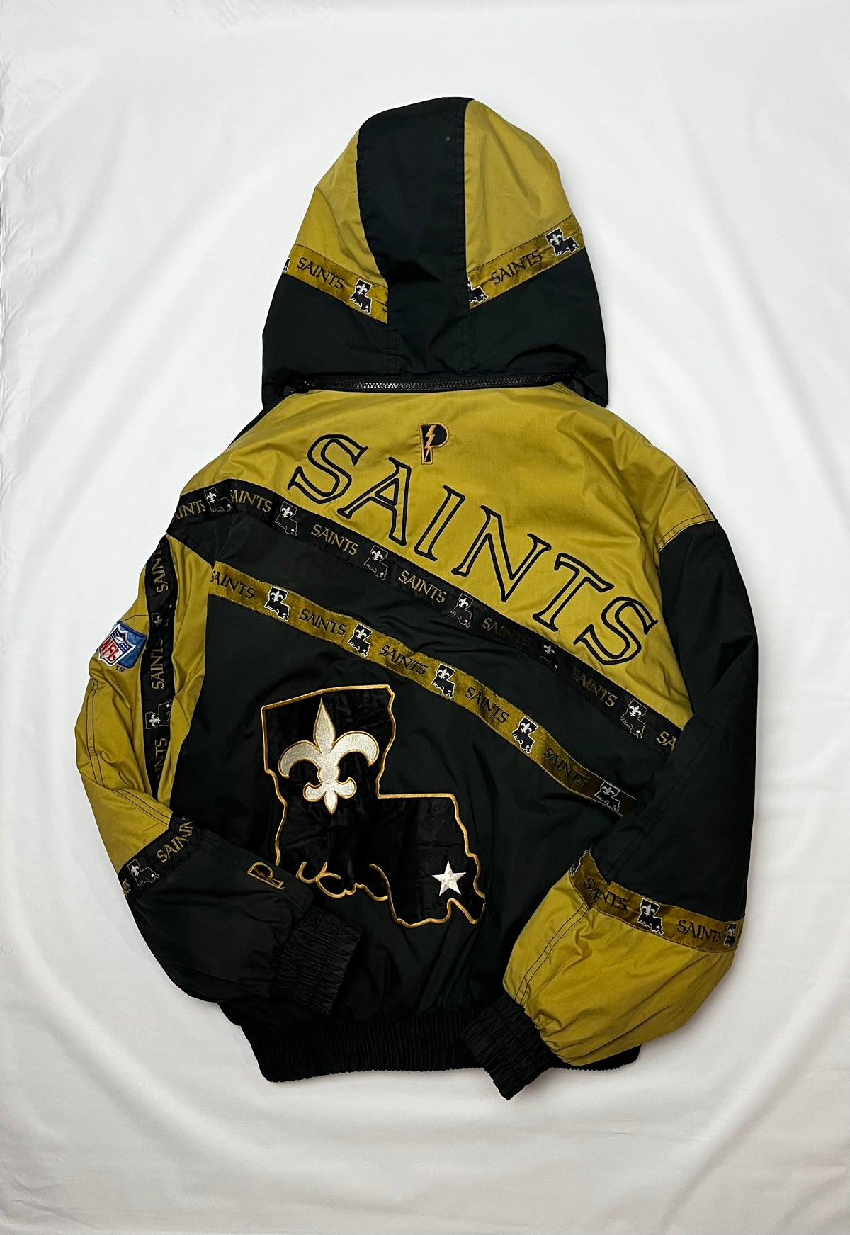 (L) New Orlean Saints Pro Player Jacket