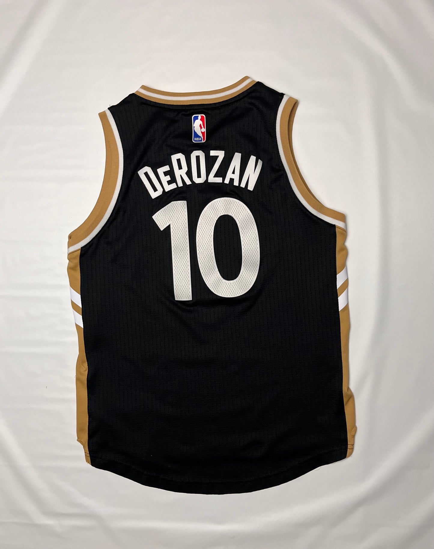 Youth(M) Adidas Raptors Derozan Jersey