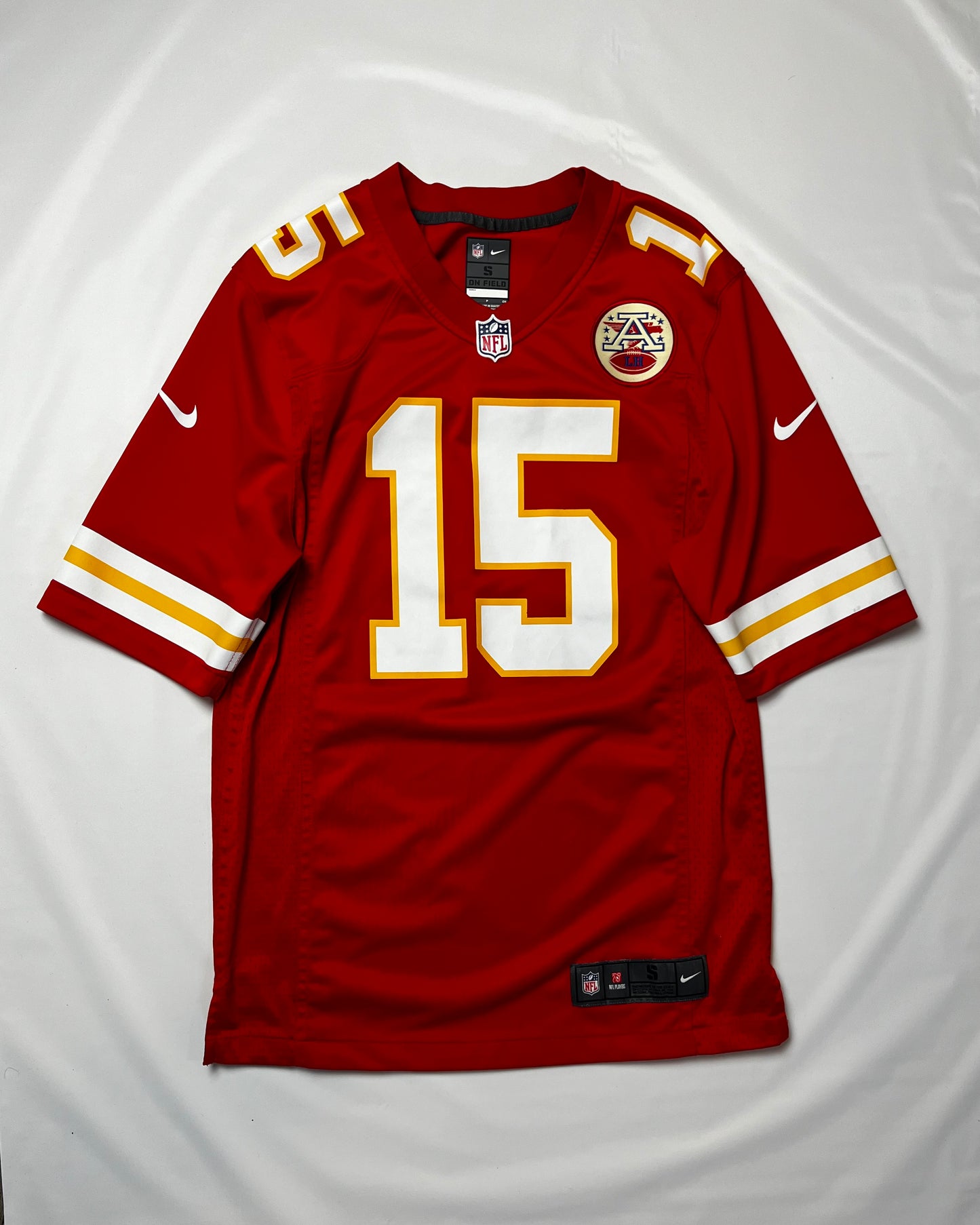 (S) Patrick Mahomes jersey