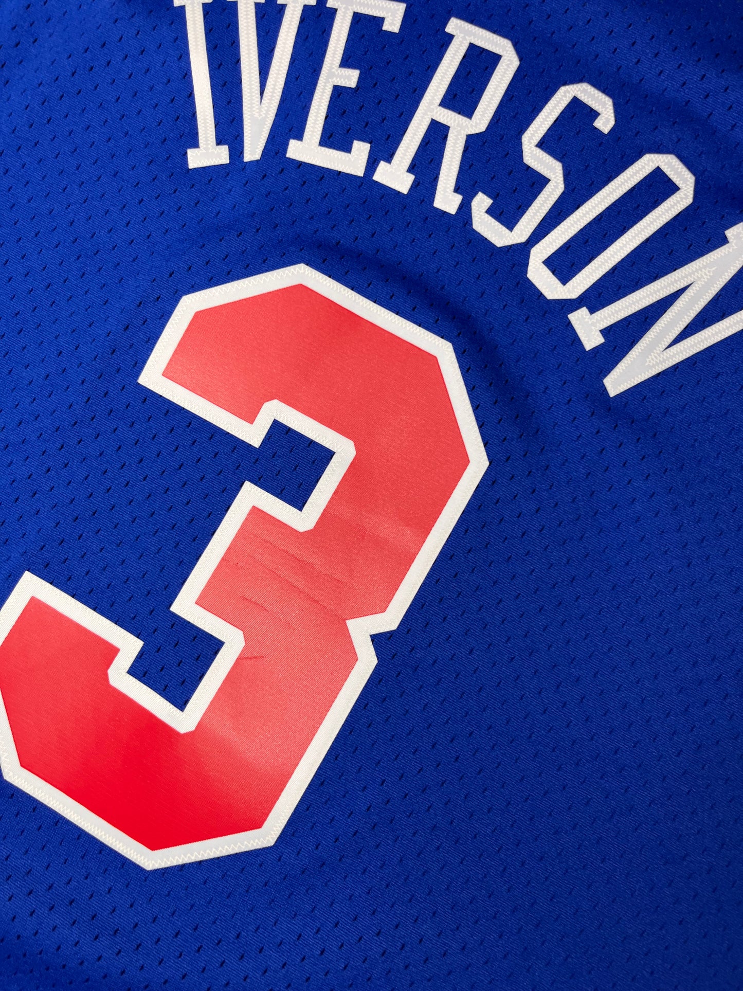 (L) 76ers Allen Iverson Jersey