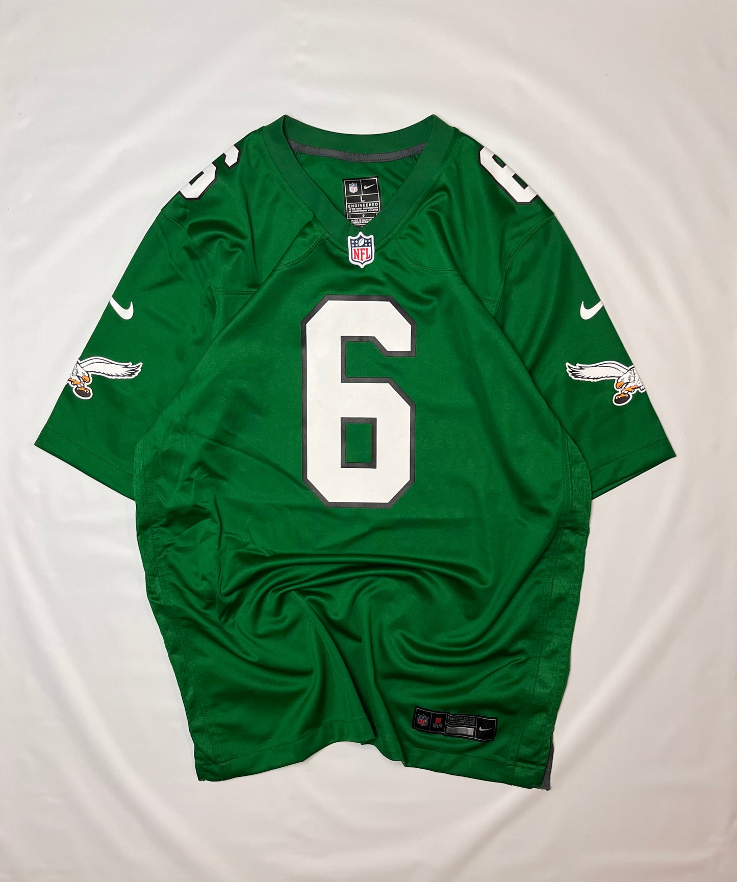 (L) Eagles DeVANTE Smith Jersey