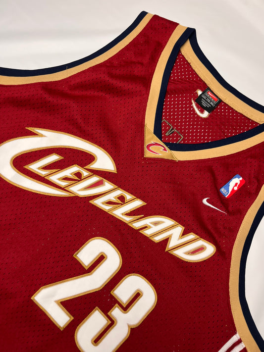 (2XL) Cleveland LeBron James Jersey