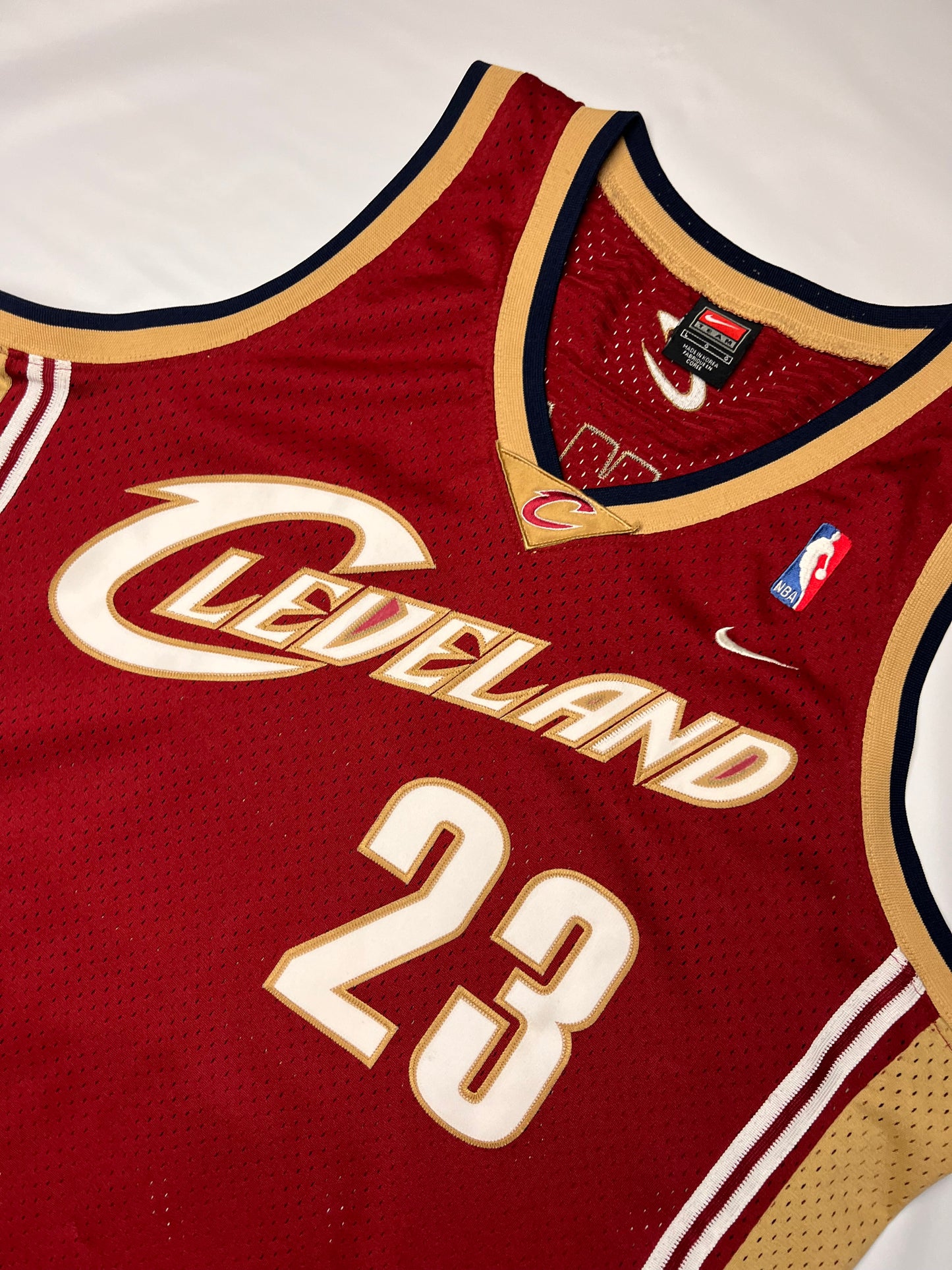 (L) Nike Cleveland Cavaliers LeBron James Jersey