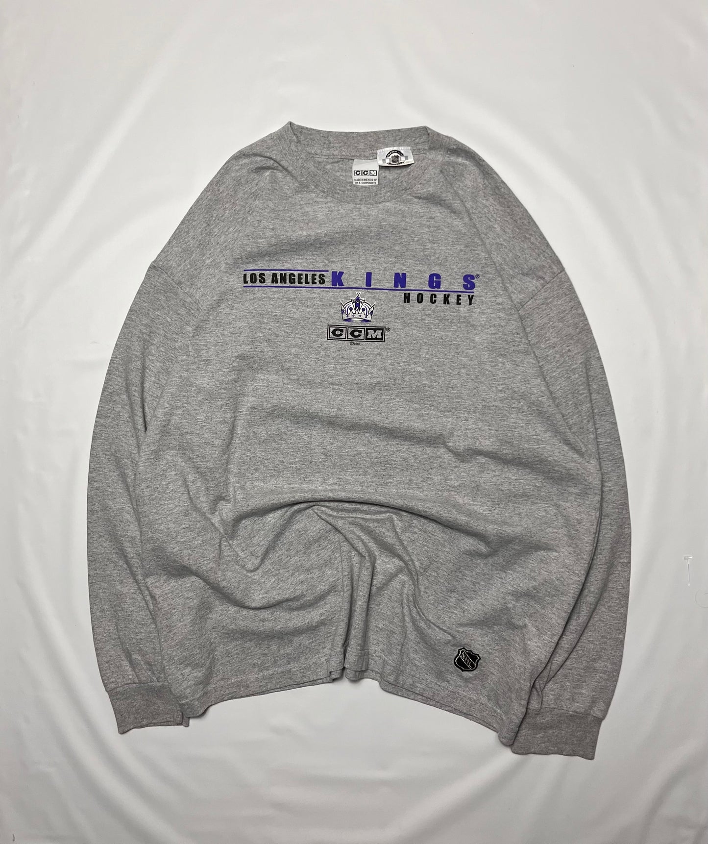 (2XL) 2000s NHL Kings long Sleeve Shirt