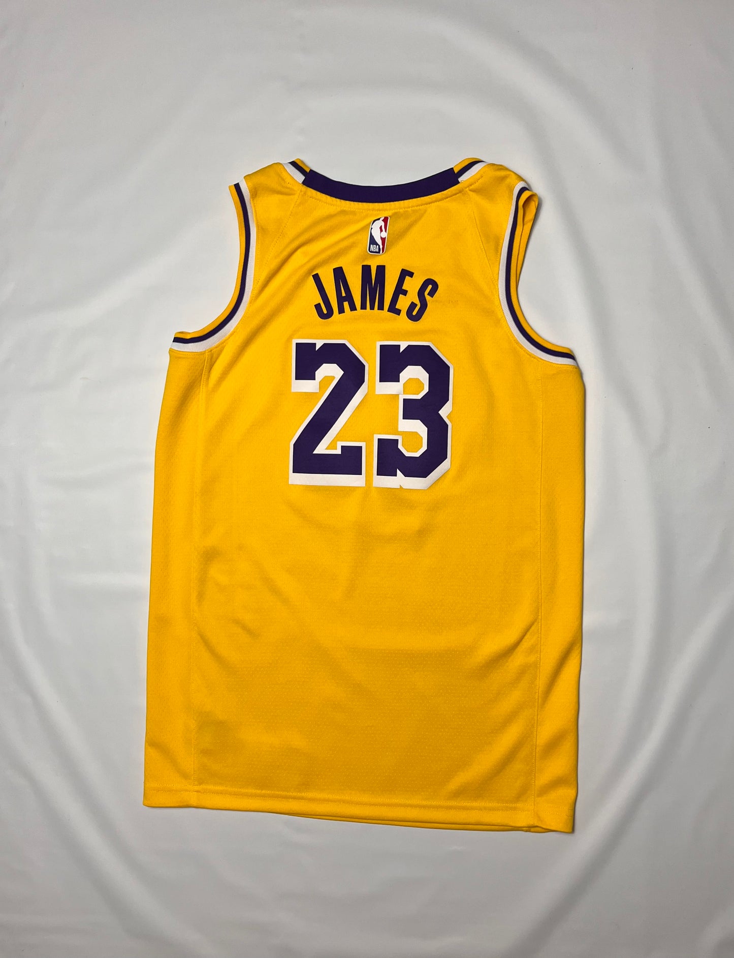(S) Lakers LeBron James Jersey