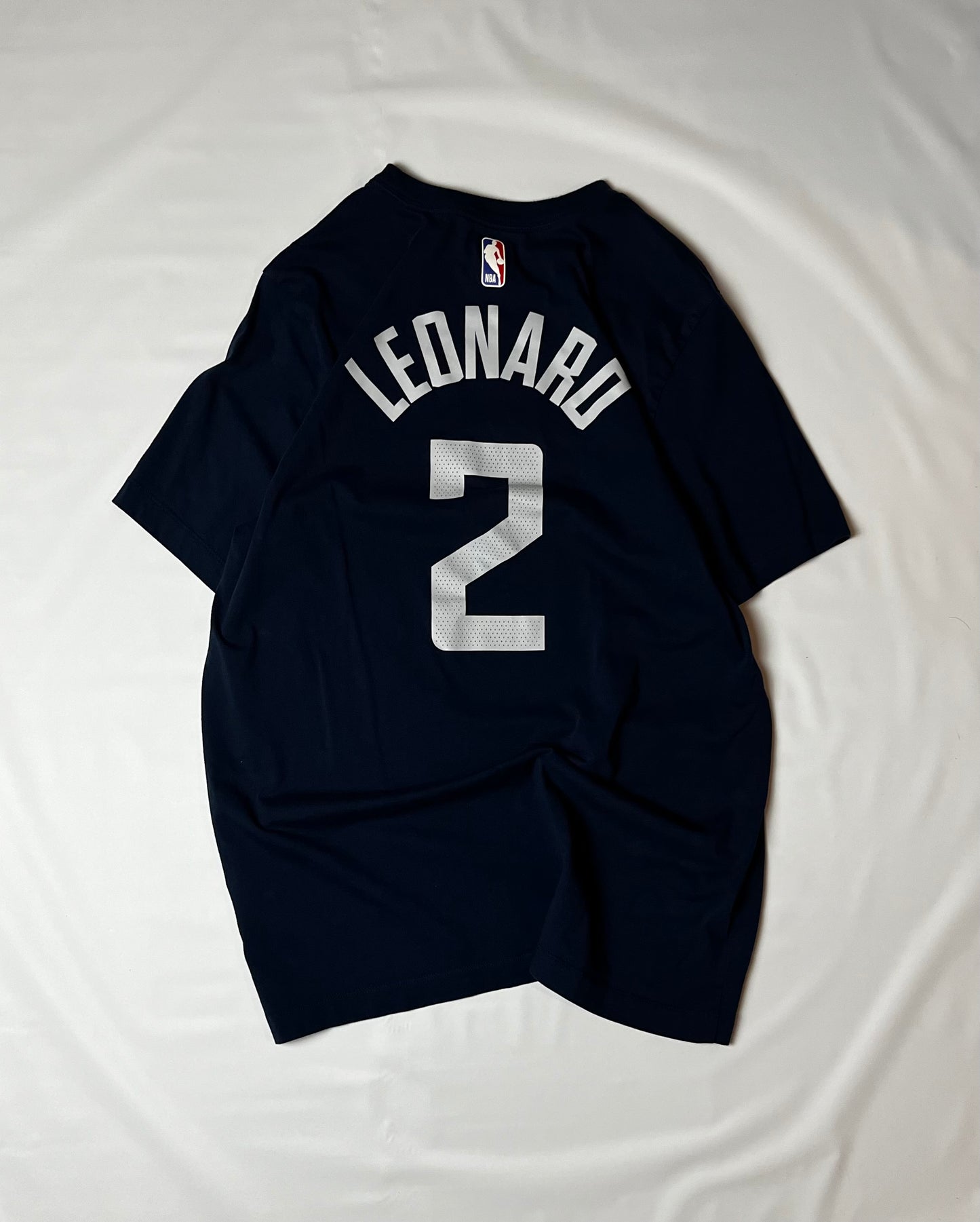 (L) kawhi Leonard t shirt
