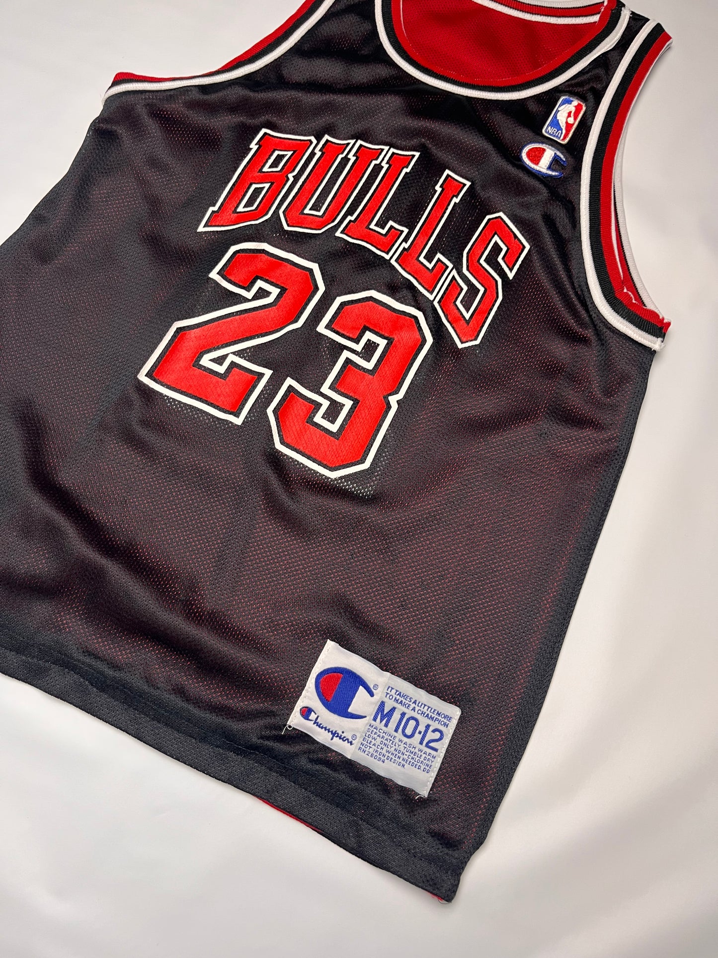 Youth(M) Champion Reversible Michael Jordan Jersey