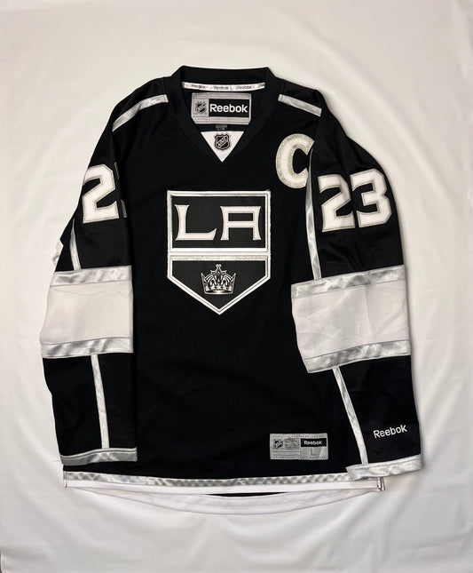 (L) LA Kings Dustin Browns Jersey